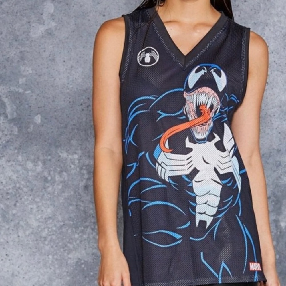 Blackmilk Venom shooter jersey